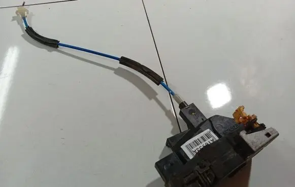Saab 9-3 Ver2 Front door lock 