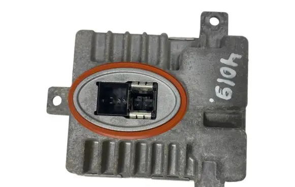 BMW 3 E90 E91 Headlight ballast module Xenon 7237647