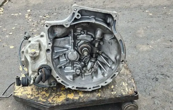 Mazda Demio Manual 5 speed gearbox