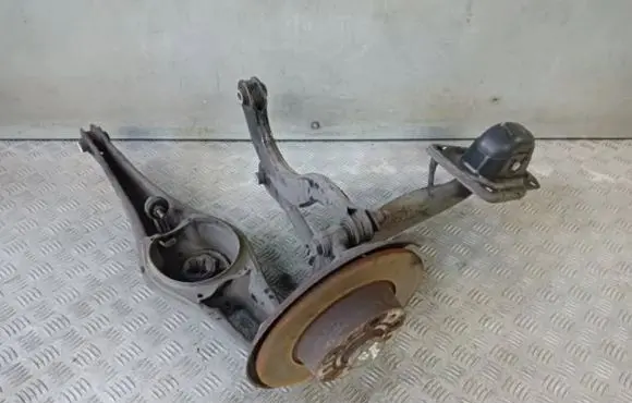 Volkswagen Touran III Stub axle 