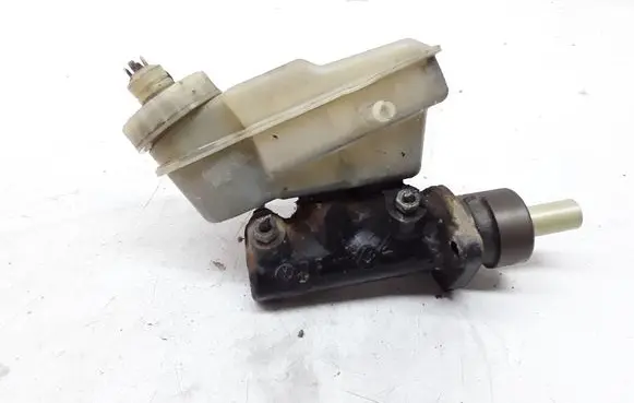 Volkswagen Transporter - Caravelle T4 Master brake cylinder