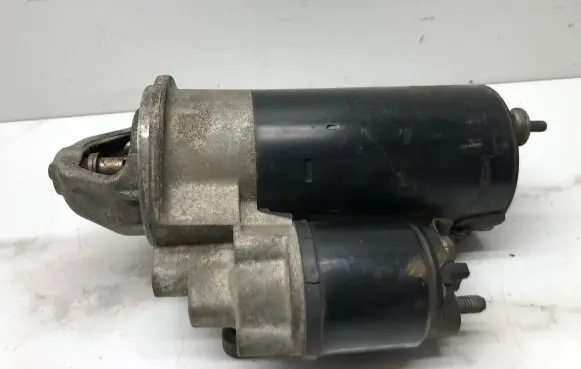 Audi A4 S4 B7 8E 8H Starter motor