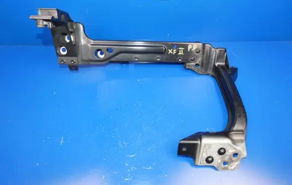 Jaguar XF X260 Headlight/headlamp mounting bracket GX73-13N078-A M53400