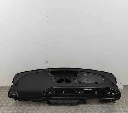 Mercedes-Benz GLE W167 Dashboard A1676800101