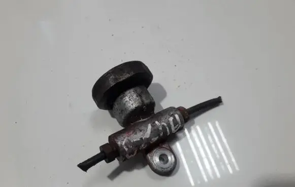 Hyundai Tucson JM Air suspension compressor 