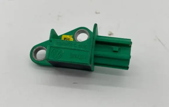 Audi Q7 4L Airbag deployment crash/impact sensor 1K0909606C 5WK43544