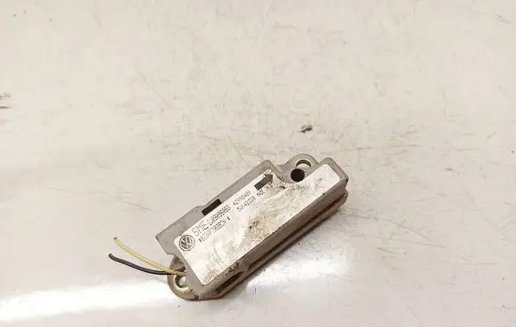Seat Alhambra (Mk1) Airbag deployment crash/impact sensor 1j0909606g