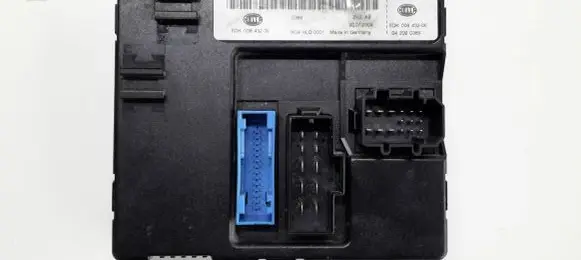 Audi A8 S8 D3 4E Comfort/convenience module 4E0907289 5DK00843206 942020389