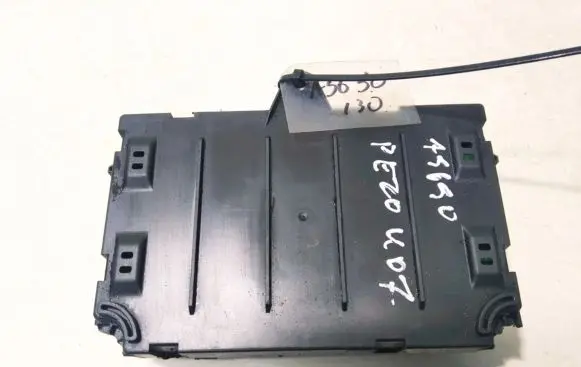 Peugeot 407 Fuse box set bsca0400 9656148180