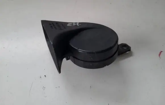 Lexus RX 330 - 350 - 400H Horn signal 8651048050