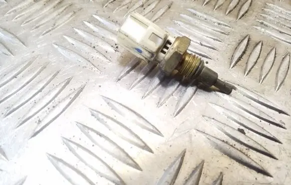 Coolant temperature sensor