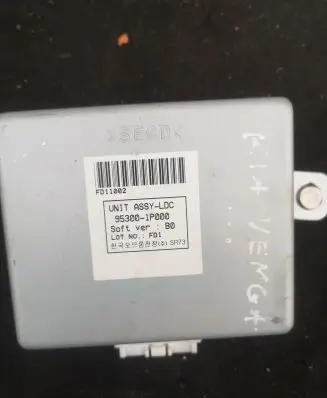 KIA Venga Other control units/modules 953001P000