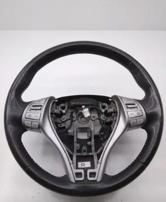Nissan X-Trail T32 Steering wheel