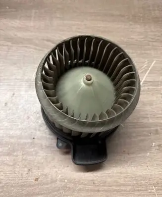 Audi A6 C7 Heater fan/blower 7737081503