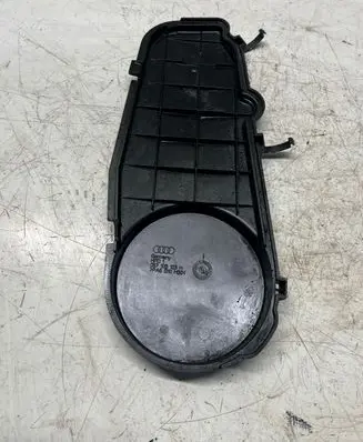 Audi A8 S8 D3 4E Timing belt guard (cover) 057109123H