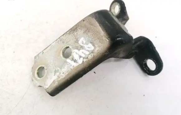 Chevrolet Epica Rear door lower hinge