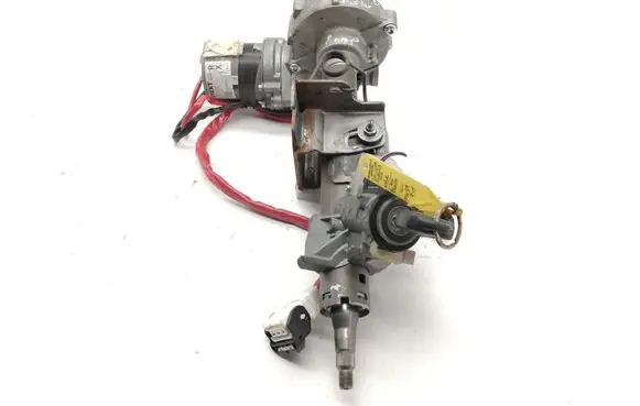 Toyota Avensis T270 Steering rack mechanical part 4525005740