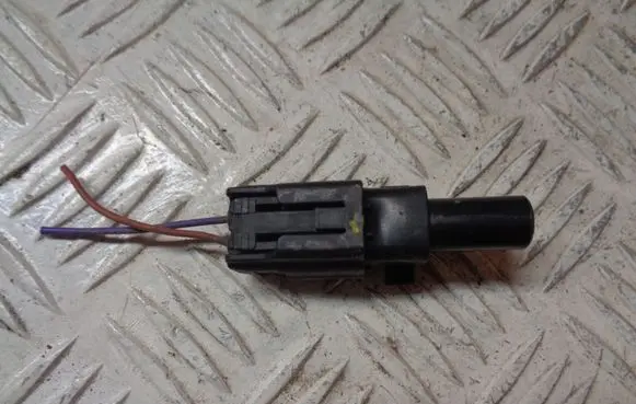 Mazda 2 Outside/exterior temperature sensor 