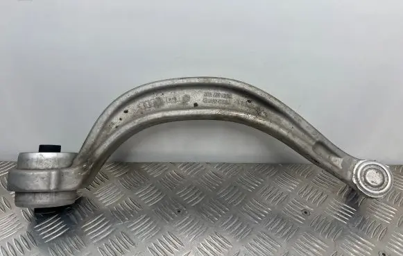 Audi A6 S6 C8 4K Front control arm 80A407694F 80A407696C
