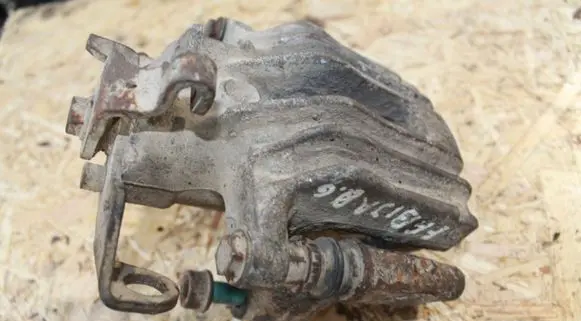 Skoda Fabia Mk1 (6Y) Rear brake caliper