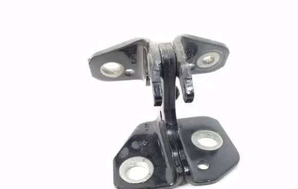 Rear door upper hinge