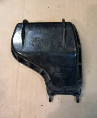 Audi A4 S4 B6 8E 8H Headlight/headlamp dust cover