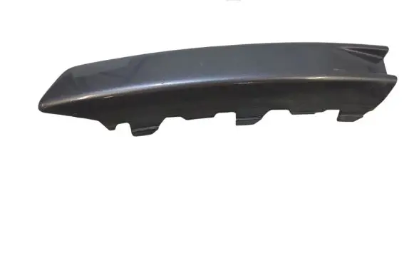 Front bumper splitter molding
