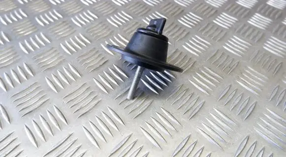 Honda CR-V Spare wheel bolt 