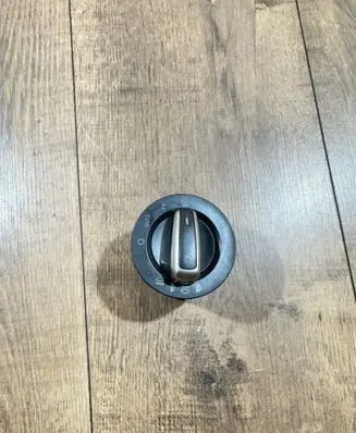 Light switch
