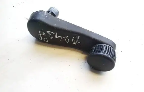 Volkswagen PASSAT B4 Front door window winding handle 3a0837581b