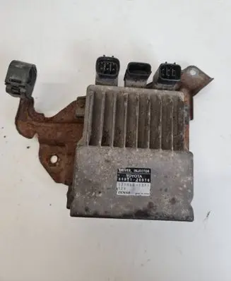 Toyota Avensis T250 Fuel injection control unit/module 8987120070 1310001371
