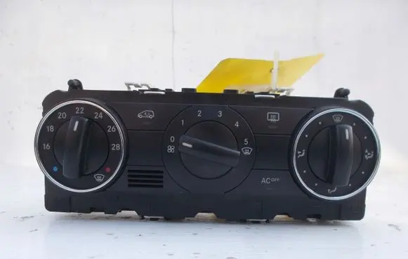 Mercedes-Benz A W169 Climate control unit A1698300585