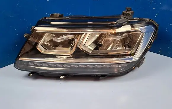 Volkswagen Tiguan Headlight/headlamp 5NB941035D 030110123112