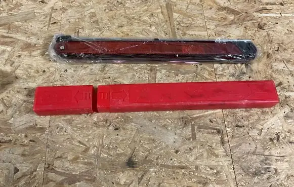 Suzuki SX4 Emergency warning sign 27R033035