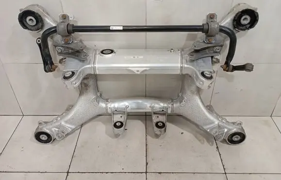 BMW M5 F90 Rear subframe 7857057 8074131