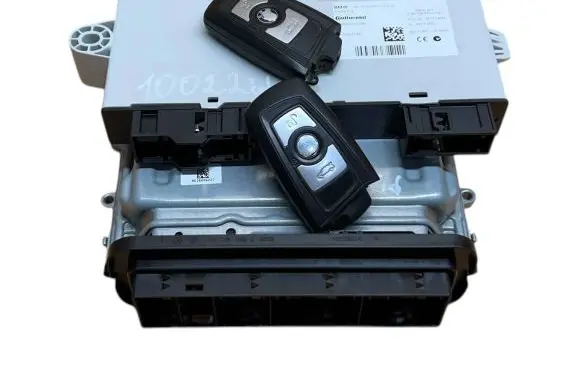 BMW X3 F25 Engine ECU kit and lock set 8518633 61359282118 0281018666