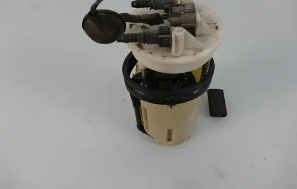 Nissan Almera Tino In-tank fuel pump