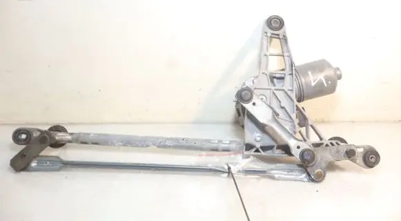 Front wiper linkage and motor