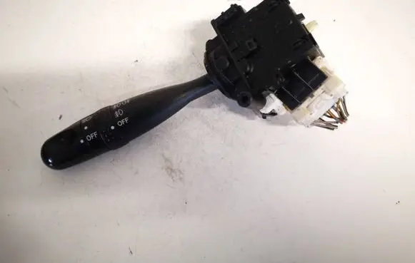 Toyota Yaris Indicator stalk 173681