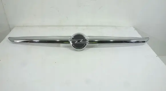 Opel Zafira C Tailgate trim ZAFIRAC20907405