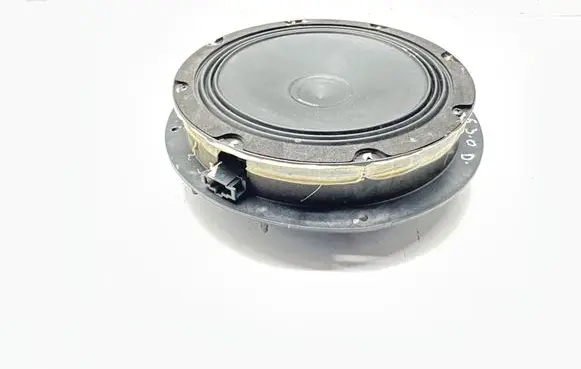 Audi A5 8T 8F Front door speaker A0112501