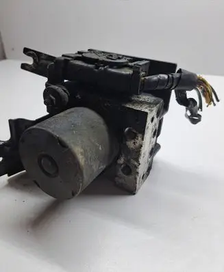 Nissan Note (E11) ABS Pump 476609U300 0265235047