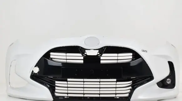 Toyota Yaris Front bumper 521190DA00