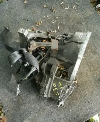 Volvo C30 Manual 5 speed gearbox 3M5R7F096YF