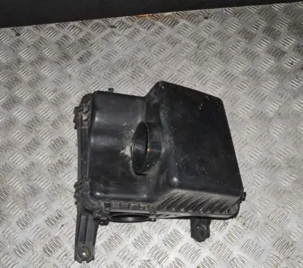 KIA Sorento Air filter box 281103E200