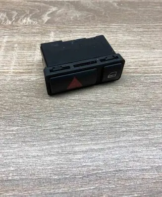 BMW X5 E53 Hazard light switch 8368920