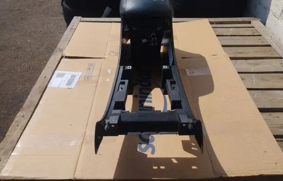 Peugeot 607 Armrest 94573262TP 0210900622 96489730ZR