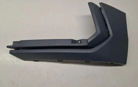 Volkswagen Tiguan Front bumper lower grill 5NN853211C
