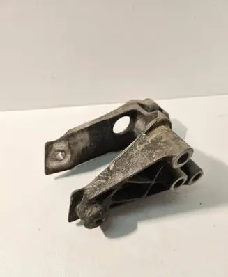 Opel Antara Engine mounting bracket X00399A 9179