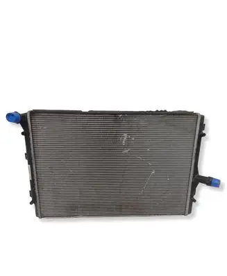 Volkswagen Golf VI Coolant radiator 1K0121251